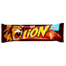 LION, NADZIEWANY WAFEL Z KARMELEM, PŁATKAMI PSZENNYMI W POLEWIE KAKAOWEJ, 42 G